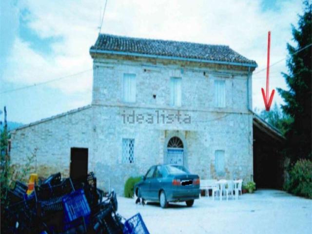 Appartamento in vendita di 244 m² in Contrada San Pietro, 7