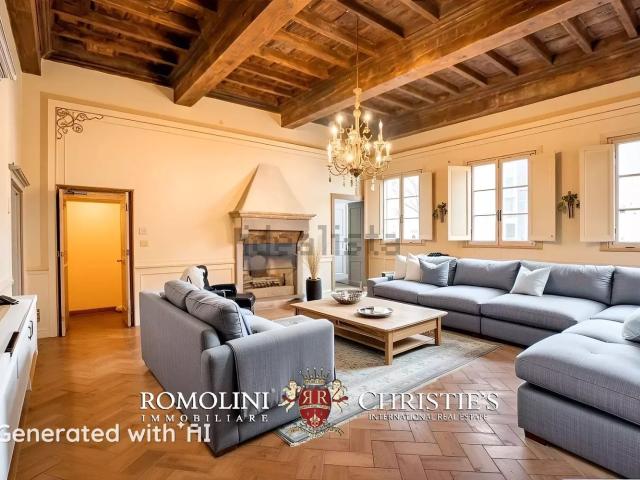 Appartamento in vendita di 245 m²