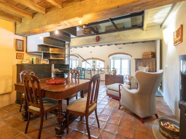 Appartamento in vendita di 245 m² in Via Giuseppe Garibaldi