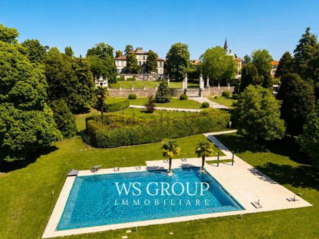 Appartamento in vendita di 245 m² in Via Parrocchiale, 3