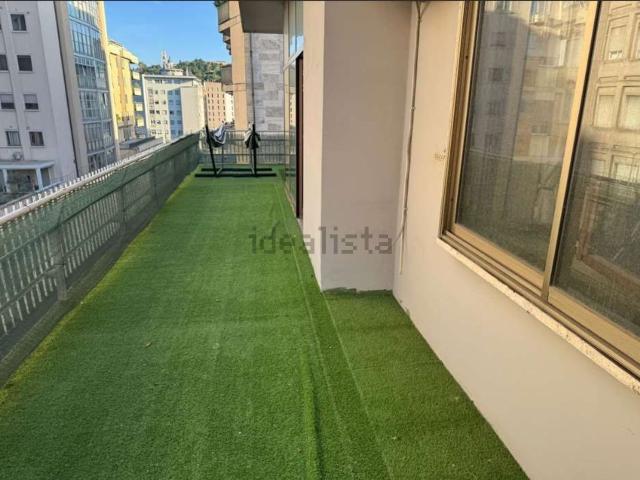 Appartamento in vendita di 245 m² in Viale Milano, 36