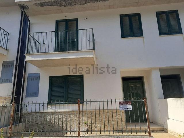 Appartamento in vendita di 246 m² in Via Cairoli