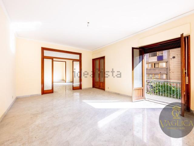 Appartamento in vendita di 246 m² in Via Terrasanta