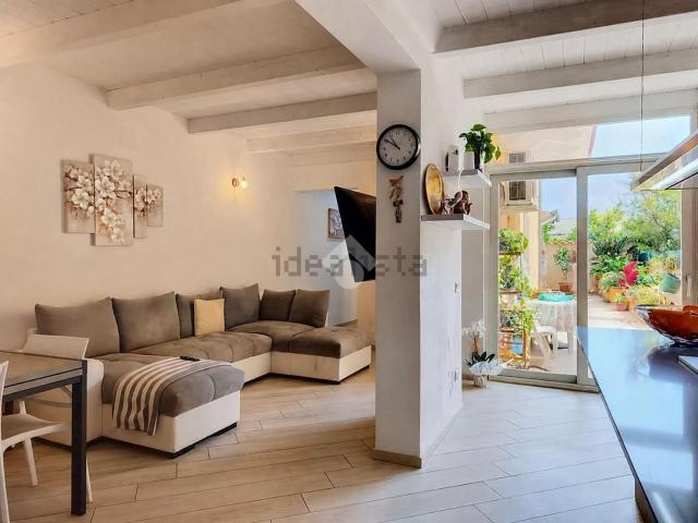 Appartamento in vendita di 247 m² in Via Guglielmo Marconi, 38