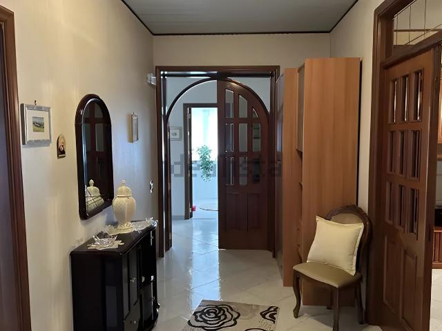 Appartamento in vendita di 247 m² in Via Santa Lucia