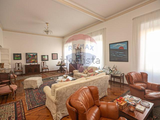 Appartamento in vendita di 250 m²