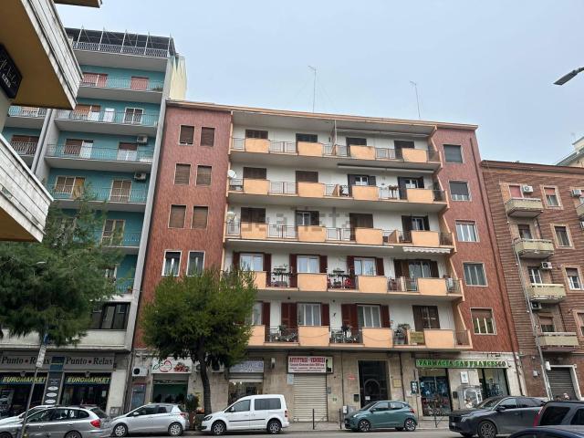 Appartamento in vendita di 250 m² in Via Conte Appiano