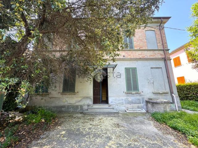 Appartamento in vendita di 250 m² in Via Antonio Placucci, 37