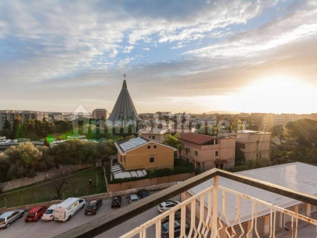 Appartamento in vendita di 250 m² in Via Augusto Von Platen