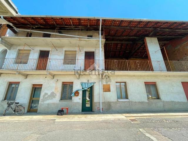Appartamento in vendita di 250 m² in Via G. Matteotti, 32