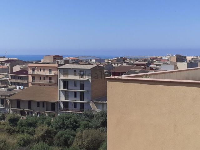 Appartamento in vendita di 250 m² in Via Gela