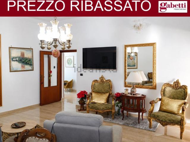 Appartamento in vendita di 250 m² in Via Guglielmo Marconi, 7
