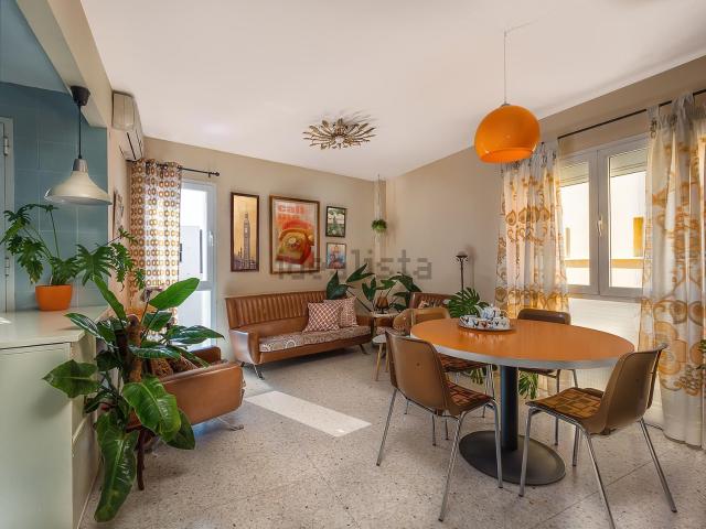 Appartamento in vendita di 250 m² in Via guido da castello