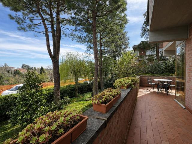Appartamento in vendita di 250 m² in Via del Colle, 19