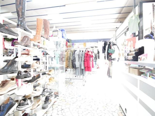 Appartamento in vendita di 250 m² in Via Marco Emilio Lepido, 157