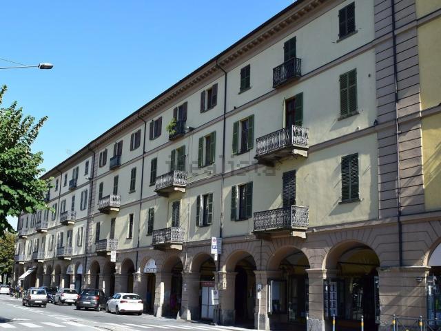 Appartamento in vendita di 250 m² in Via Martiri della Liberazione