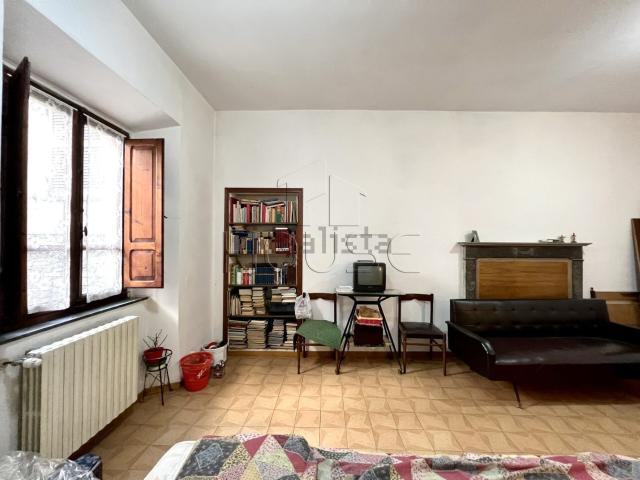 Appartamento in vendita di 250 m² in Via Roma, 12
