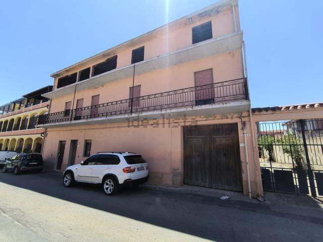 Appartamento in vendita di 250 m² in Via Trento, 24