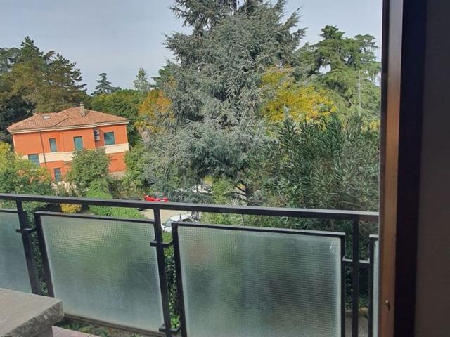 Appartamento in vendita di 250 m² in Via Vallescura
