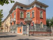 Appartamento in vendita di 250 m² in Viale Vittorio Veneto, 2