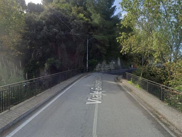 Appartamento in vendita di 250 m² in Viale Benedetto Croce