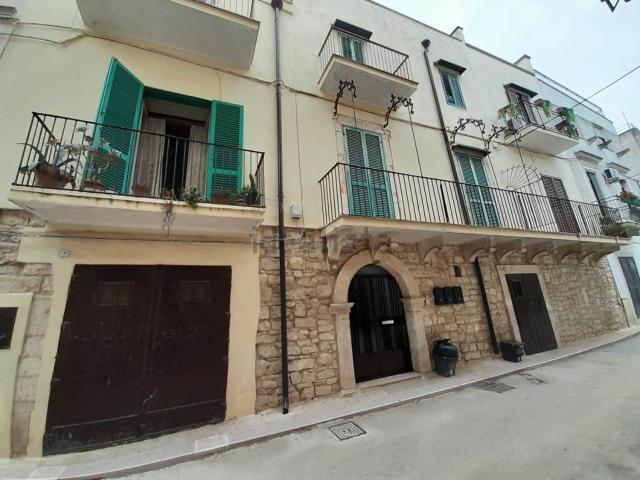 Appartamento in vendita di 250 m² in Piazza Giuseppe Garibaldi