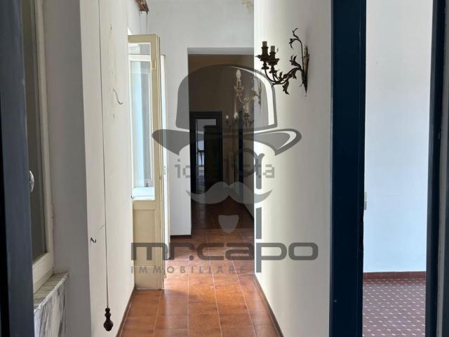 Appartamento in vendita di 250 m² in Piazza Mercurio, 18