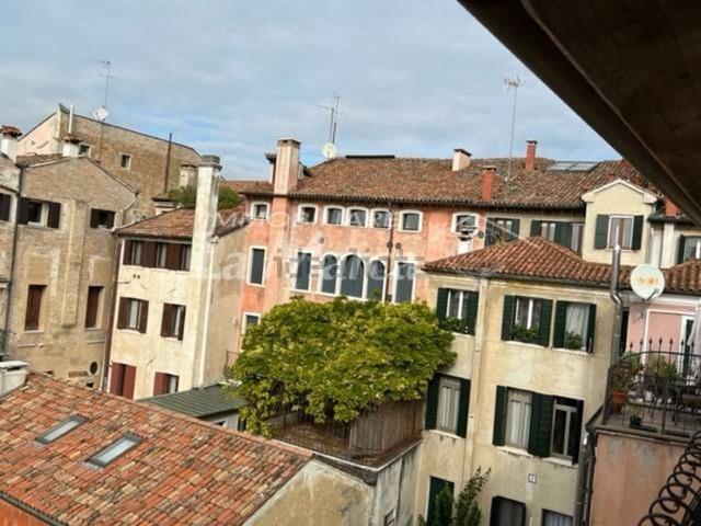 Appartamento in vendita di 250 m² in Piazza Pola