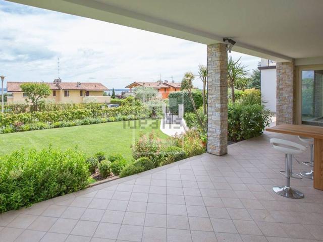Appartamento in vendita di 251 m² in Via Cabasse