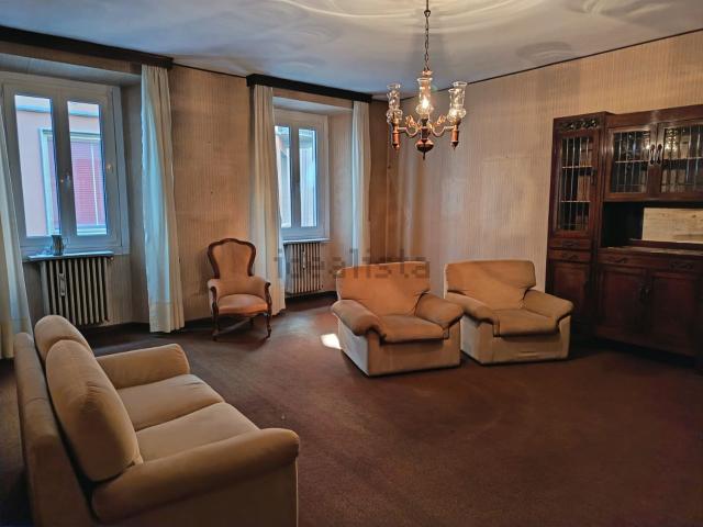 Appartamento in vendita di 251 m² in Via Beccaria, 11
