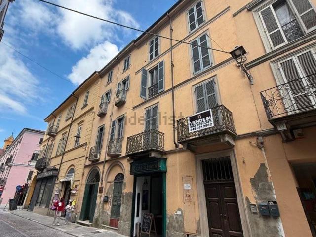 Appartamento in vendita di 251 m² in Corso Italia, 49