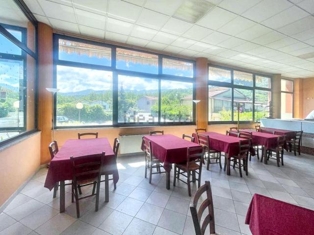 Appartamento in vendita di 252 m² in Via Piano di Bibola