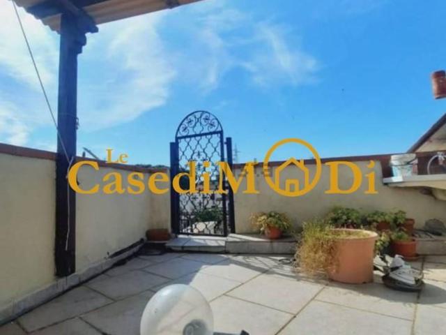 Appartamento in vendita di 252 m² in Via Giovanni March