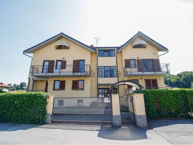 Appartamento in vendita di 252 m² in Via Dante Alighieri, 15