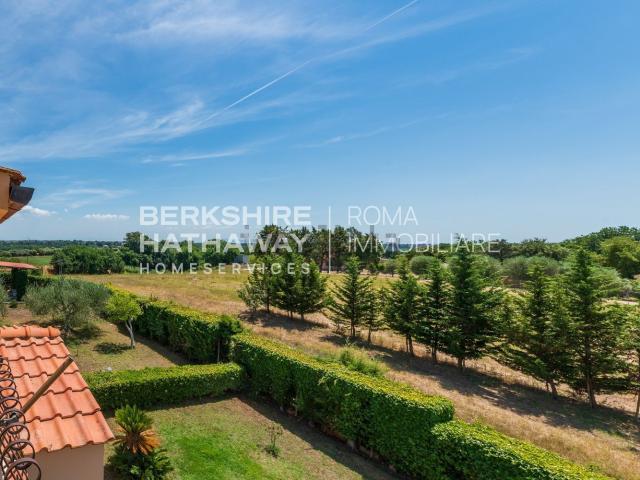 Appartamento in vendita di 252 m² in Via della Storta