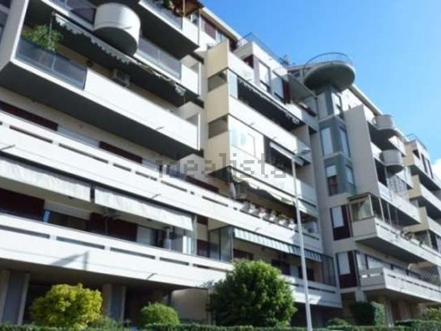 Appartamento in vendita di 253 m² in Via Col D&apos Echele, 23