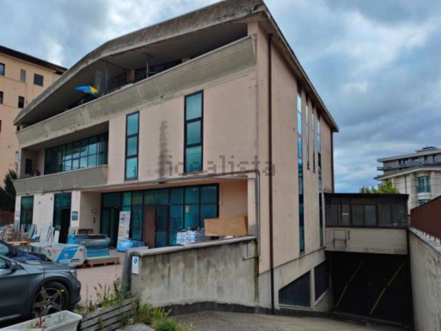 Appartamento in vendita di 253 m² in Via Camillo Renzi