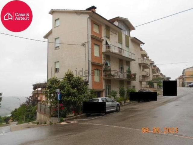 Appartamento in vendita di 253 m² in Via Alessandro Manzoni, 19
