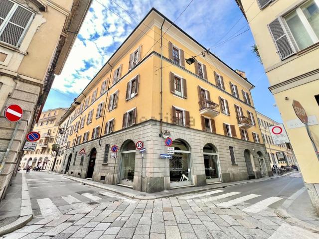 Appartamento in vendita di 253 m² in Via Morigi, 3