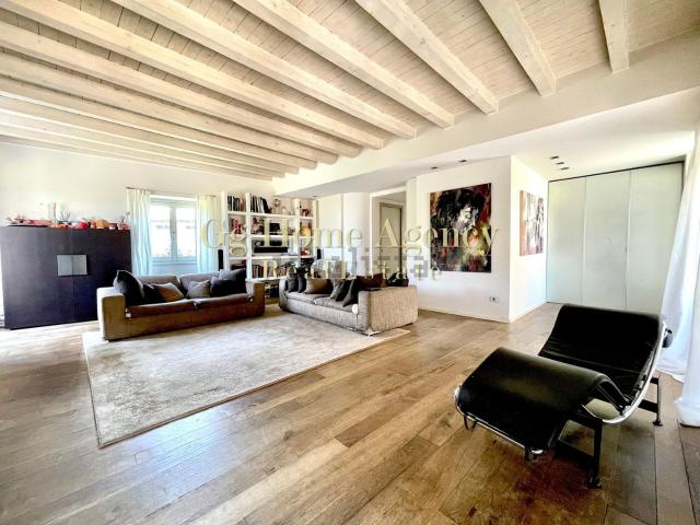 Appartamento in vendita di 253 m² in Piazza Giuseppe Verdi, 2