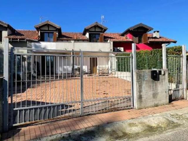 Appartamento in vendita di 254 m² in Via Marzabotto, 4