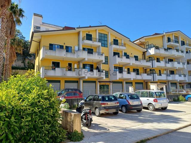 Appartamento in vendita di 256 m² in Piazza 25 Aprile