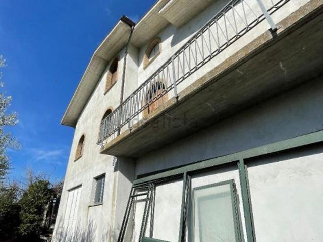Appartamento in vendita di 258 m² in Via Palazzo