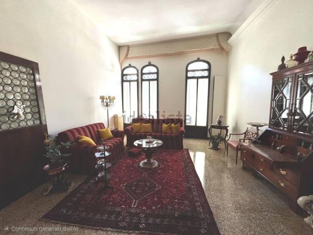 Appartamento in vendita di 260 m²