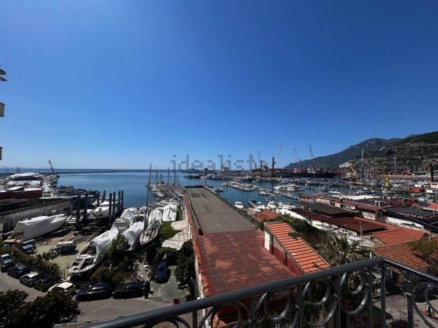 Appartamento in vendita di 260 m² in Via Andrea Sabatini, 7