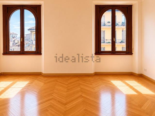 Appartamento in vendita di 260 m² in Via Agnolo Poliziano