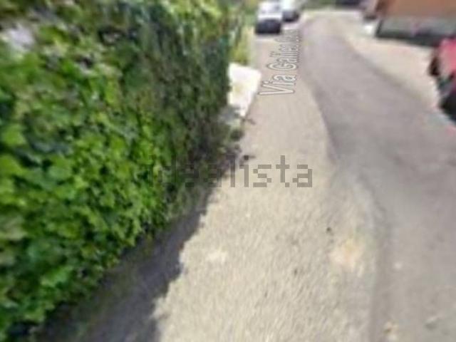Appartamento in vendita di 260 m² in Via Galileo Galilei