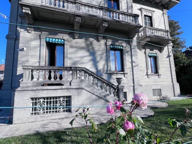 Appartamento in vendita di 260 m² in Via dei Martiri, 1