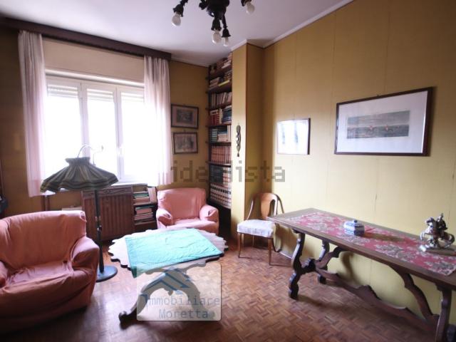 Appartamento in vendita di 260 m² in Via Italo Gastaldi