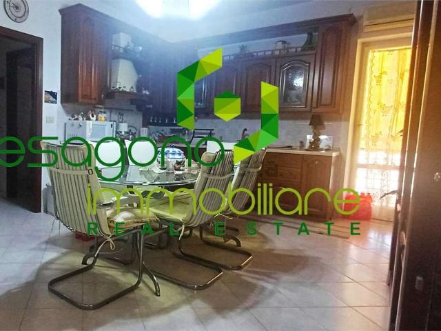 Appartamento in vendita di 260 m² in Via Sicilia